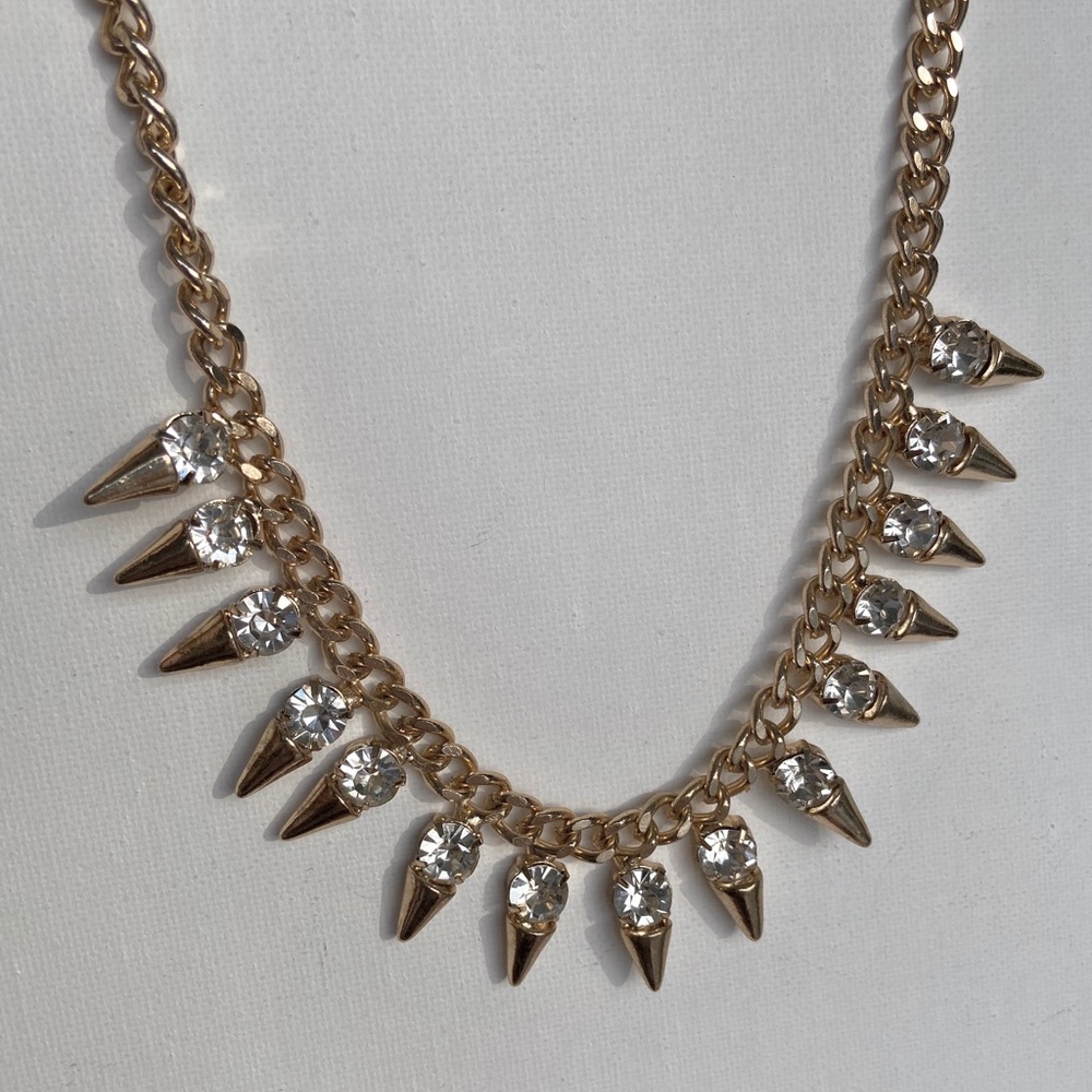 🍓 3/$15 Gold Stud and Rhinestone Chain Necklace